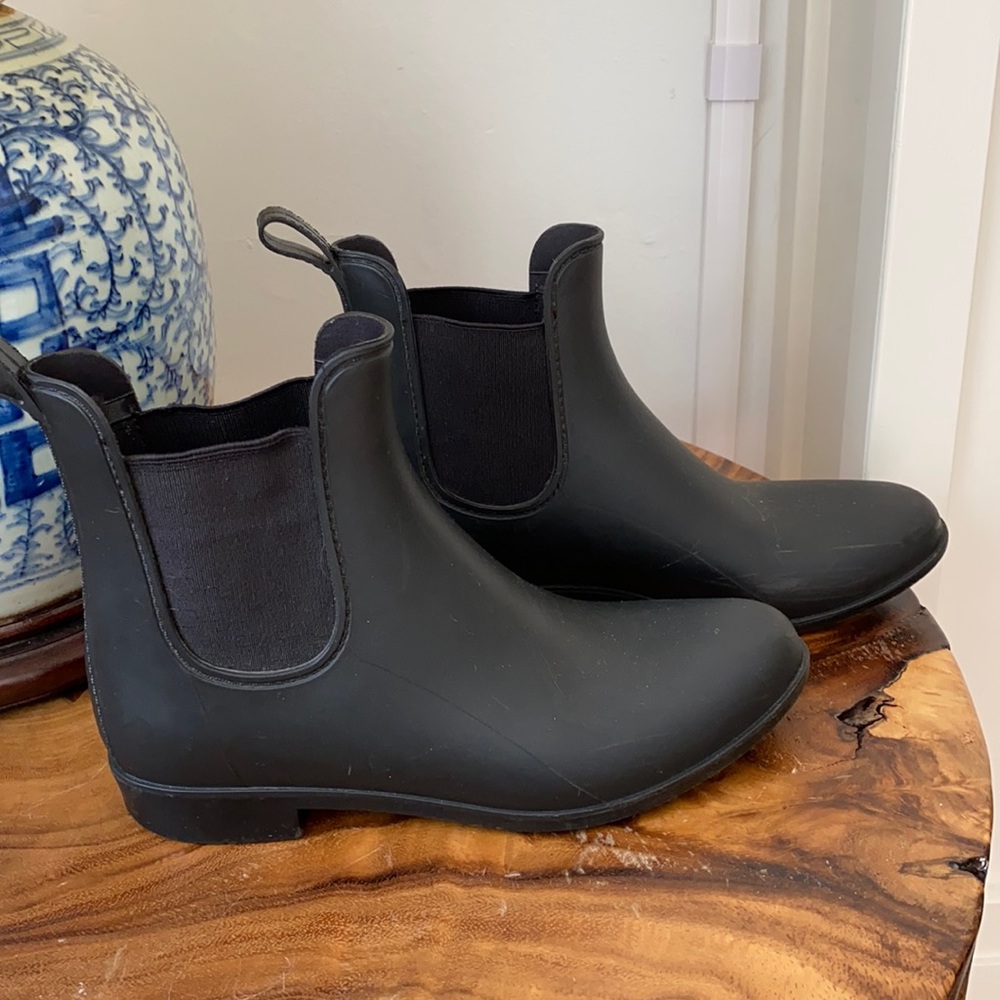 Jcrew Matte Black Chelsea Rain Boots Size 8W